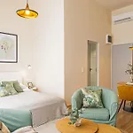 Melange House Downtown *