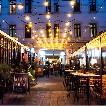 Melange House Downtown 아파트