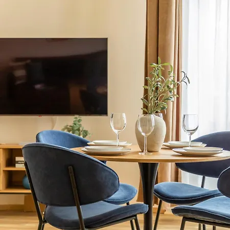 아파트 Melange House Downtown *