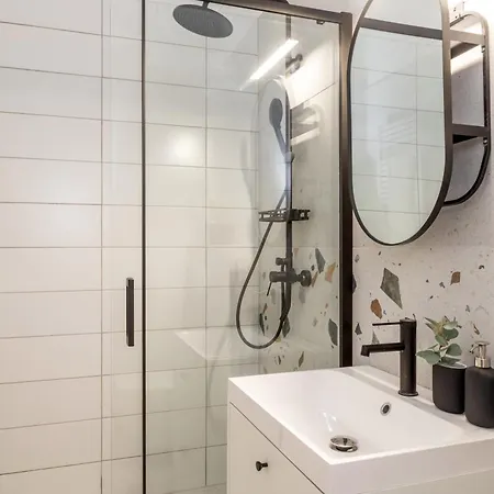 아파트 Melange House Downtown