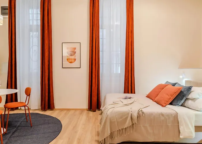 Melange House Downtown Апартаменты *